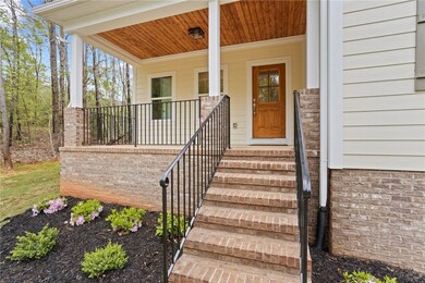 135 Old Compton St, Pendleton, SC 29670 - photo 4