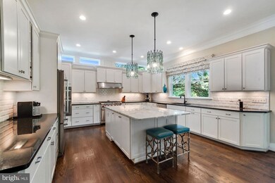 5908 35th St N, Arlington, VA 22207 - photo 7