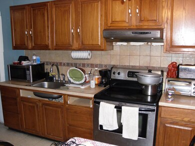 carlos kitchen ii