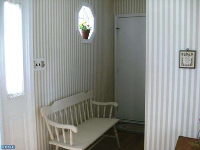 61 Knollwood Dr, Woodbury, NJ 08096 - photo 3