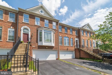 4043 Stewarts Bridge Ct, Fairfax, VA 22033 - photo 2