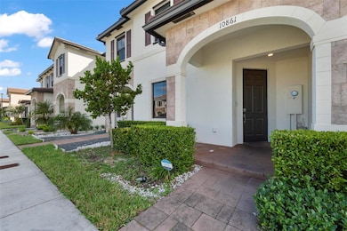 10861 W 32nd Ln unit 10861, Hialeah, FL 33018 - photo 3