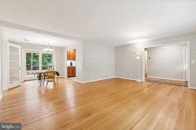 18313 Candice Dr, Triangle, VA 22172 - photo 7