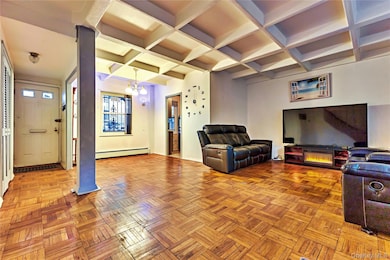 80-14 150th St unit 25B, Jamaica, NY 11435 - photo 4