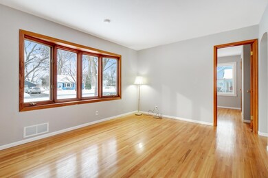 10895 Thrush St NW, Coon Rapids, MN 55433 - photo 2