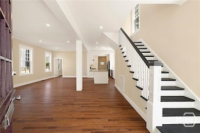 627 W 37th St, Savannah, GA 31415 - photo 7