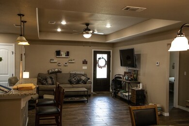 802 W Inez St, Beeville, TX 78102 - photo 6