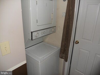 2012 Mcelderry St, Baltimore, MD 21205 - photo 4