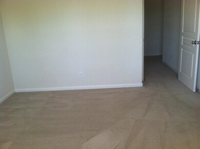 2177 Vienna Way unit 105, Redding, CA 96003 - photo 5
