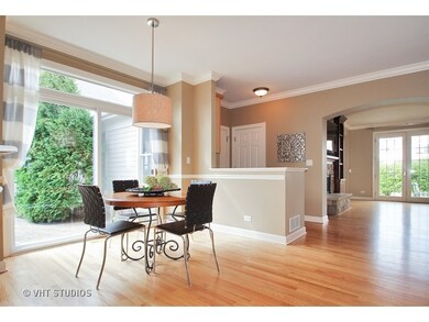 2272 Fielding Dr, Glenview, IL 60026 - photo 6