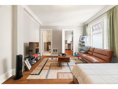 Tudor Arms Apartments unit 506, Portland, OR 97209 - photo 7