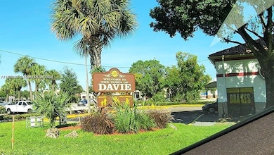 2826 S University Dr unit 3202, Davie, FL 33328 - photo 3