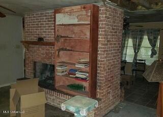 1209 Hilt Fornea Rd, Poplarville, MS 39470 - photo 5