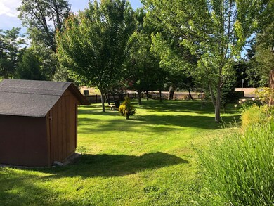 1275 SE Grandview Ave, Grants Pass, OR 97527 - photo 7