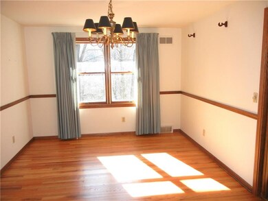 15 x 11 Dining Room with gorgeous hardwood floors!