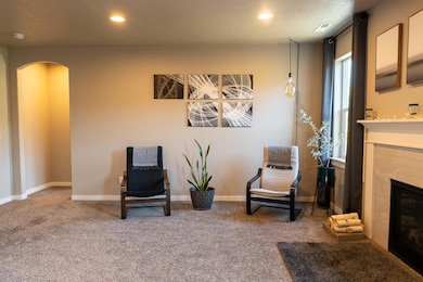 3646ObsidianPl_CommonSpace-8