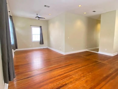 7722 Oak St, New Orleans, LA 70118 - photo 4