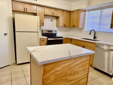 1500 Bay Area Blvd unit J151, Houston, TX 77058 - photo 2