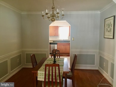 1549 Ivystone Ct, Silver Spring, MD 20904 - photo 6