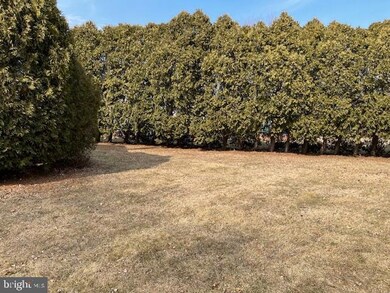 2609 Avon Ave, Reading, PA 19608 - photo 5