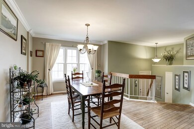 8300 Southern Oaks Ct, Lorton, VA 22079 - photo 6