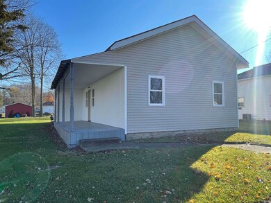 153 N State St, Andrews, IN 46702 - photo 2