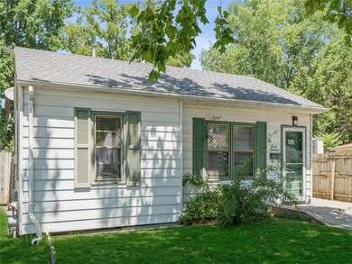 700 E Dunham Ave, Des Moines, IA 50315 - photo 4