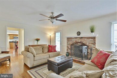 2123 Cherry Leaf Ln, Silver Spring, MD 20906 - photo 7
