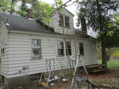 2 Normanskill Dr, Albany, NY 12209 - photo 5