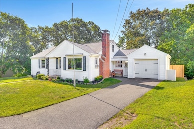 115 Waterman St, Cumberland, RI 02864 - photo 2