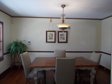 Dining room 2