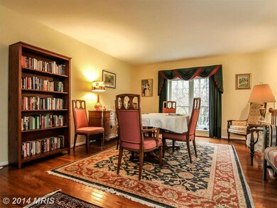 3316 Stone Heather Ct, Herndon, VA 20171 - photo 2