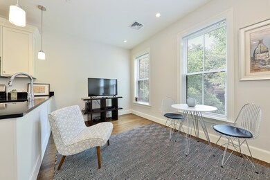 137 W Concord St unit 2, Boston, MA 02118 - photo 4