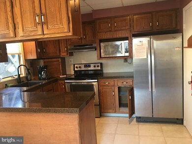 407 University Blvd, Glassboro, NJ 08028 - photo 4