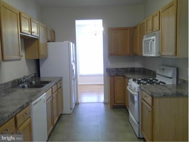 11209 Newman Ct, Fredericksburg, VA 22407 - photo 3