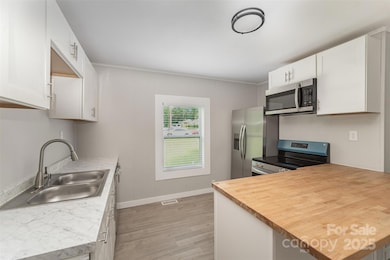 210 Marshall St, Rock Hill, SC 29730 - photo 7