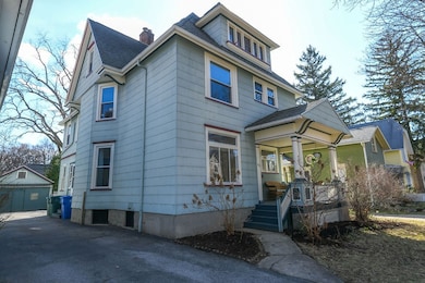 Driveway with detached garage, plenty of parking s