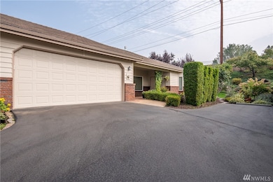 1380 Eastmont Ave unit 1404, East Wenatchee, WA 98802 - photo 2