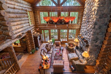 Living Room 4