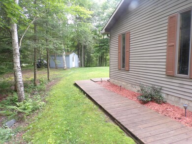 2-walk to back yard