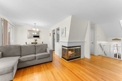 112 Ridgefield Cir unit B, Clinton, MA 01510 - photo 6