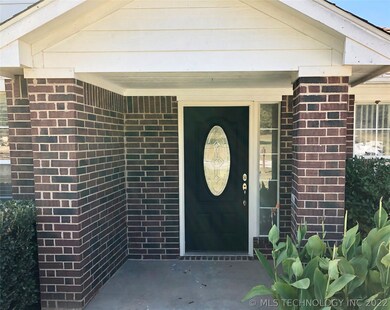 2-Inch Faux Wood Blinds installed in 2017.