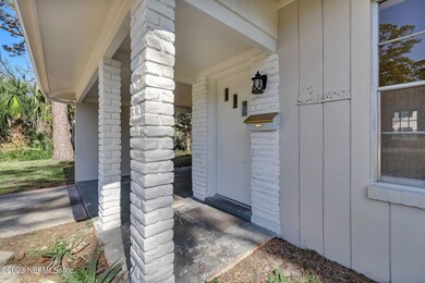 1627 Hazelhurst Dr, Jacksonville, FL 32216 - photo 4