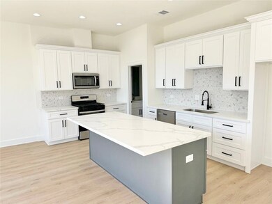 4631 Balkin St, Houston, TX 77021 - photo 4