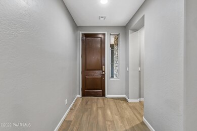 003_Foyer