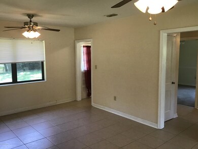 4800 Beverly Cir, Jacksonville, FL 32210 - photo 5