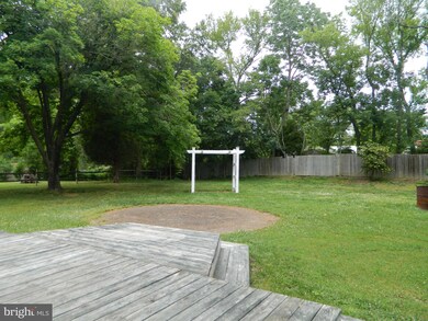 45022 Irvin St, Hollywood, MD 20636 - photo 6