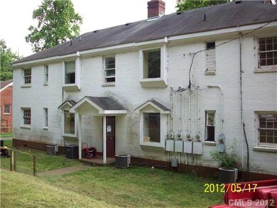 330 Brevard St, Statesville, NC 28677 - photo 2