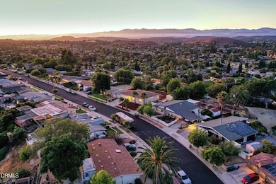 331 Dryden St, Thousand Oaks, CA 91360 - photo 2