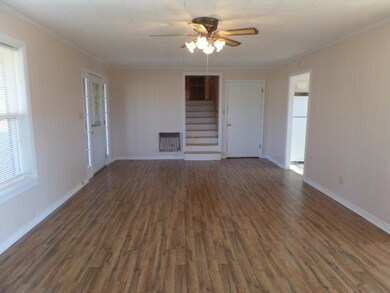 9266 Spring Creek Rd, Cookeville, TN 38506 - photo 4